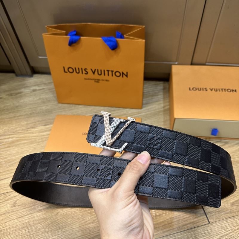 l**is V*t*n belts
